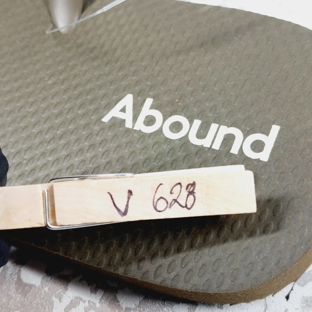 Abound Green Flip Flops Slippers Sandals V628